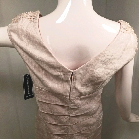 Jessica Howard - Picture 4 of 14